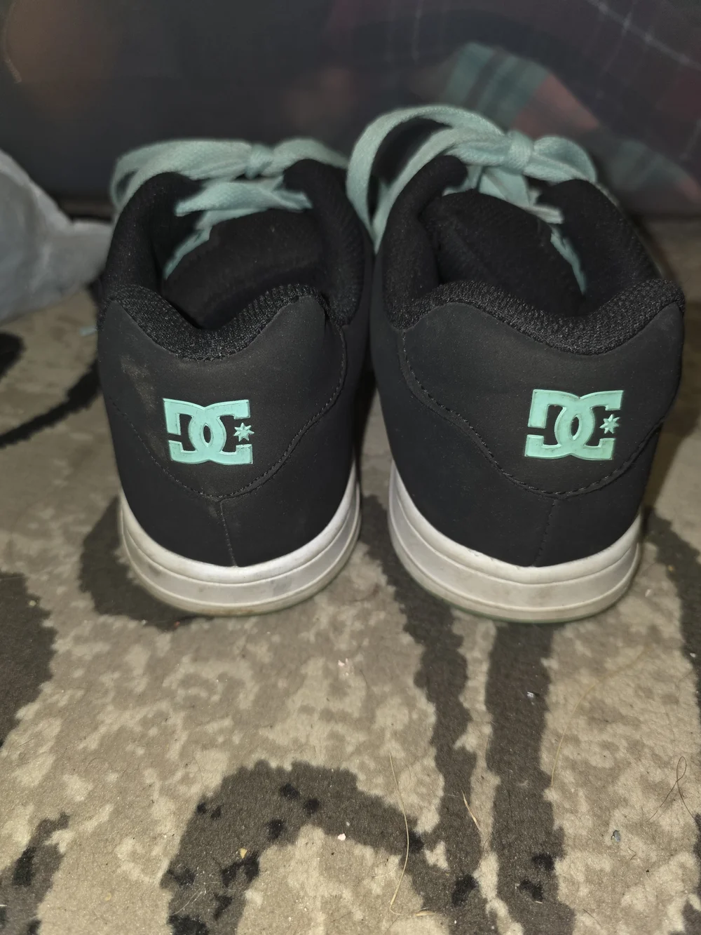 DC Shoes Black Sneaker with Mint Logo and Laces